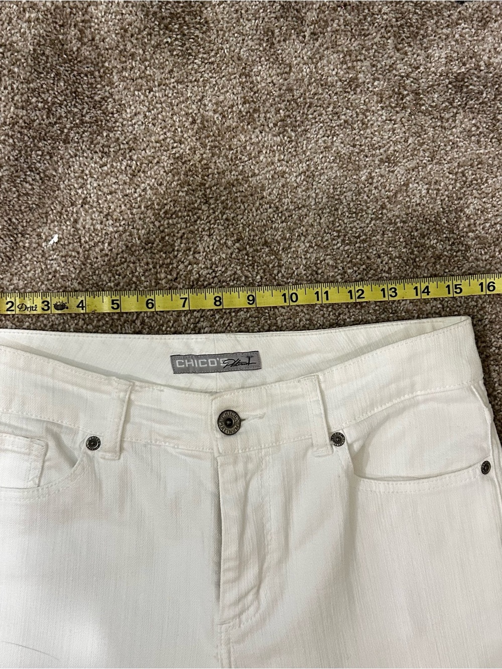Chico's White Boot-Cut Jeans size 0.5 - Picture 3 of 7